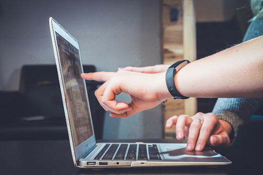 Explore the top 5 merchant monitoring solutions of 2025. From real-time risk detection to fast onboarding, see which platforms lead in compliance and fraud prevention.

techtimes.com/articles/31088…