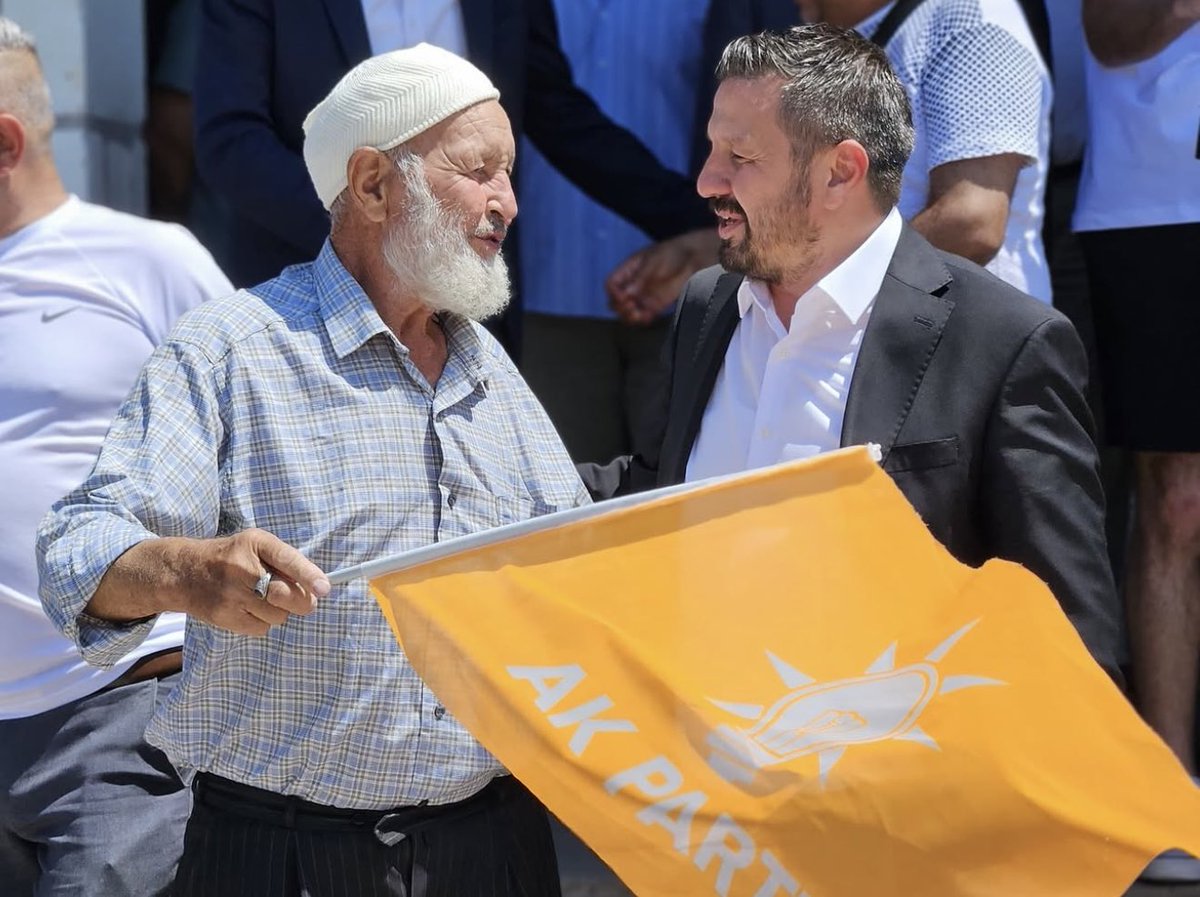 📍 Bigadiç
Bigadiç İlçe Danışma Meclisimizi Belediye Başkanımız Mustafa Göksel, İl Başkanımız Mehmet Aydemir ve İl Yönetim Kurulu Üyelerimizin katılımlarıyla gerçekleştirdik.