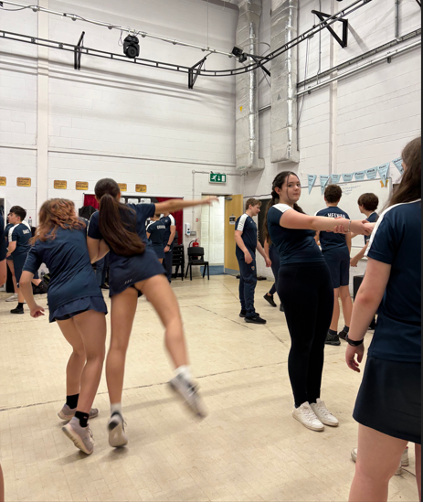 StraUponAvonSch's tweet image. Day 1 of the rehearsal process with @HighlySprung for their Physical Fellowship programme. The theme for the schools involved is Odyssey, our performance focuses on the story of the sea monster Scylla. Final performance will be at @BelgradeTheatre  #SuASEnthuse