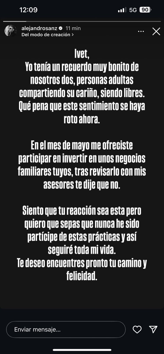 Tendenciasx_ecu's tweet photo. "Alejandro Sanz"
Porque mediante un post en Instagram el artista respondió a su fan que compartió un vídeo, donde explica una mala experiencia que tuvo con el cantante.
#AlejandroSanz #Ivet https://t.co/KFmGE1cKxt