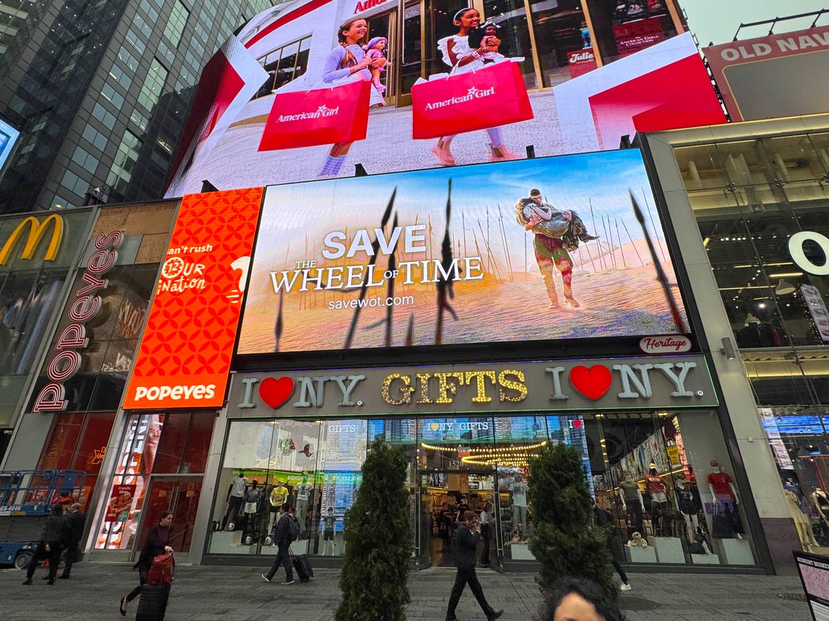 AranTalk's tweet photo. Billboards popping up all over! NYC and Sao Paola below. There are more around.

Can you find them in LA and Leicester Sq?

https://t.co/8hFjsTSJyb

#SaveWoT #TheWheelofTime https://t.co/XXrUYRiVqG