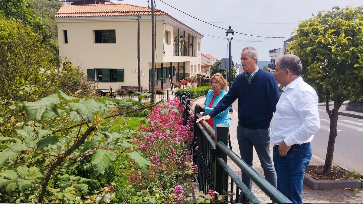 Visita a #Valleseco, municipio que ha experimentado un avance extraordinario bajo la gestión del #PP en los últimos 18 años.

Junto al alcalde José Luis Rodríguez hemos podido conocer in situ algunos de los proyectos en marcha y otros que pronto serán una realidad. #GranCanaria