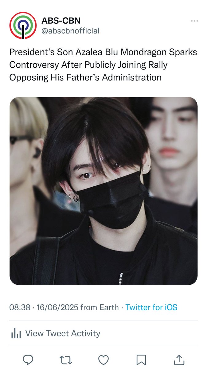 snwntklov6rs's tweet photo. Bad Desire | a filo #sunwonau 🔞
"Don't wanna take your golden light. Out in the world, you're just an angel. But here in the dark, my sacrifice."
One desire, two sacrifices. https://t.co/cNIH4rCyN5
