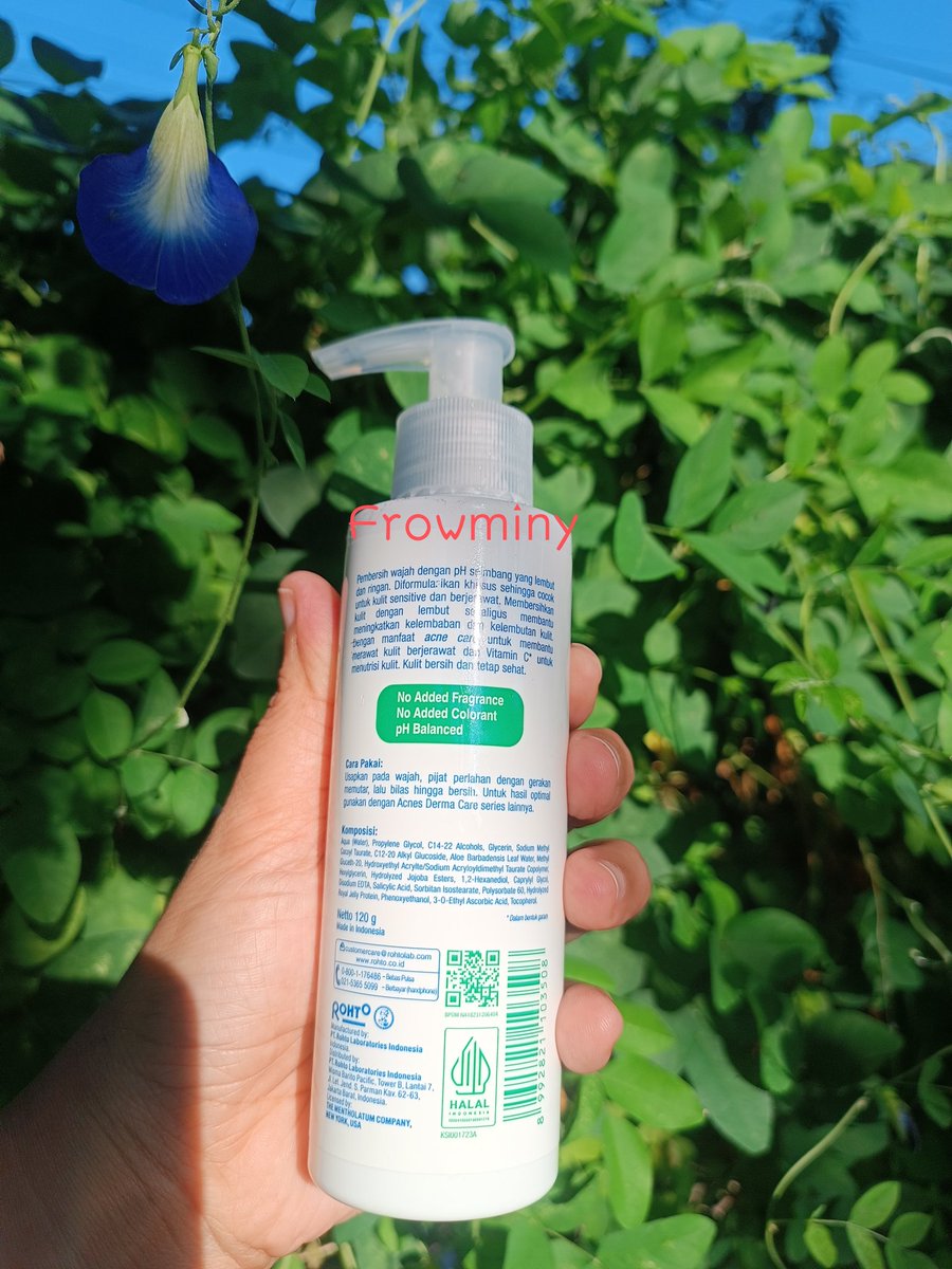 frowminy's tweet image. Ulasan jujur Facial Wash Acnes
Nyari" Fw yg cocok buat kulit oily acneprone yg ramah di dompet eh ga sengaja ketemu Fw satu ini. Coba deh checkout sambil ga terlalu berekspektasi tinggi sama efeknya. Eh ternyata aku salah besar dong 😂. 
s.shopee.co.id/3LFB59lFrs