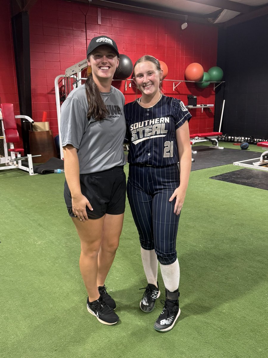 Kady Thomas tweet media