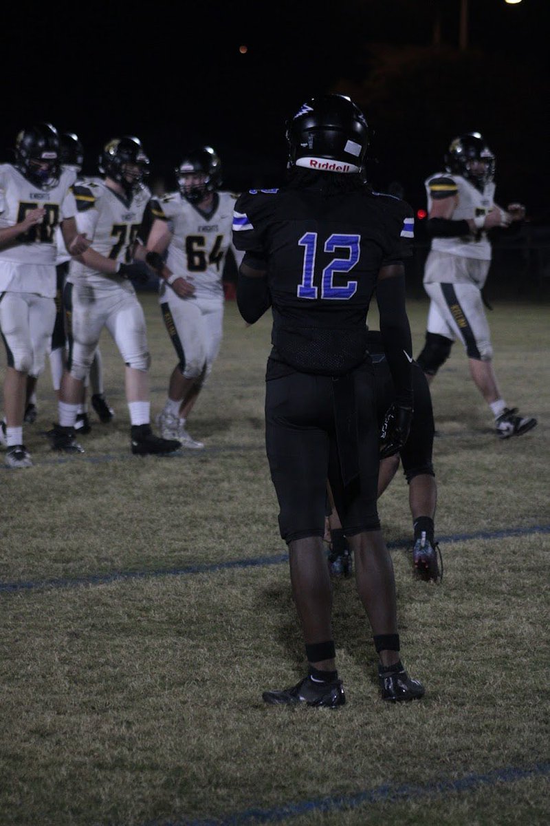 Zaevion Cleveland (@zae_cleveland1) on Twitter photo #AGTG
After A great conversation with <a href="/NIckPerry_27/">Nick Perry</a> i’m beyond blessed to receive a offer from <a href="/RazorbackFB/">Arkansas Razorback Football</a>
<a href="/RivalsFriedman/">Adam Friedman</a> <a href="/BrianDohn247/">BrianDohn247</a> <a href="/SetTheTone_LT/">Mini Prime</a> #AGTG
After A great conversation with <a href="/NIckPerry_27/">Nick Perry</a> i’m beyond blessed to receive a offer from <a href="/RazorbackFB/">Arkansas Razorback Football</a>
<a href="/RivalsFriedman/">Adam Friedman</a> <a href="/BrianDohn247/">BrianDohn247</a> <a href="/SetTheTone_LT/">Mini Prime</a>