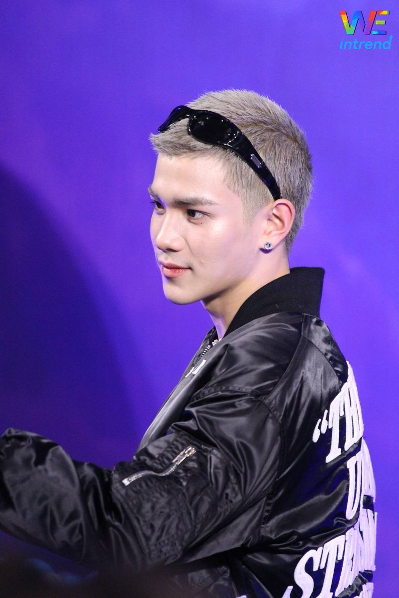 "โฟร์ท ณัฐวรรธน์" ร่วมงานเปิดตัวภาพยนตร์เวอร์ชันพากย์ไทยเรื่อง “Disney and Pixar’s Elio เอลิโอ”

VOICE ACTOR FOURTH
#SFxElioThaiDubbedPremiere 
#ElioTHxFourth
#ElioTH #เอลิโอ 
#Fourthnattawat
#SFcinema 🍿❤