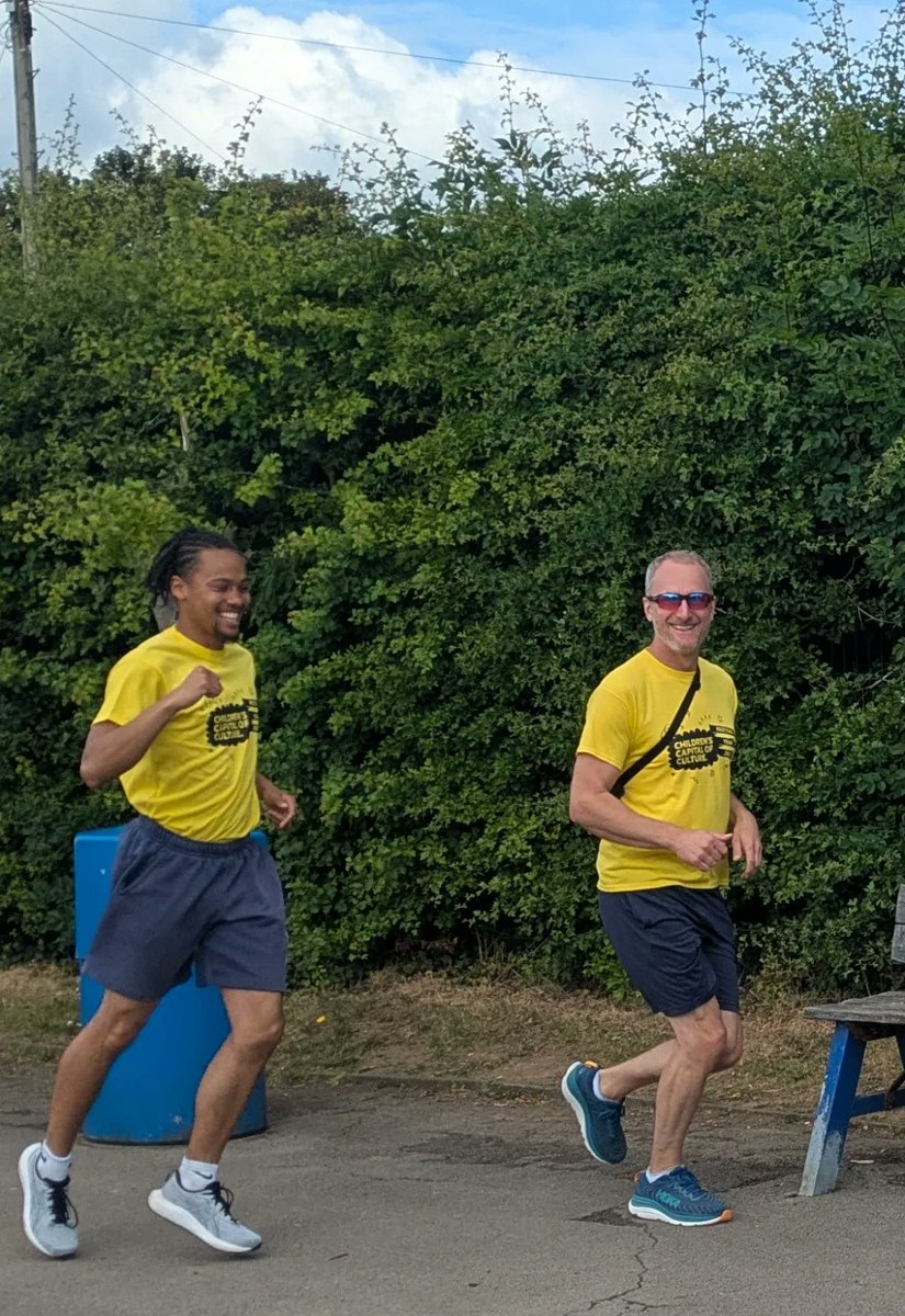 apjschool's tweet image. 🏃‍♀️🏃‍♂️ Huge well done to all the children and staff who took part in the Rotherham Schools Relay Baton today! 🌟 They proudly carried the baton to Anston Greenlands — amazing teamwork and school spirit on display! 👏🙌 #RotherhamRelay #Teamwork #ProudMoment