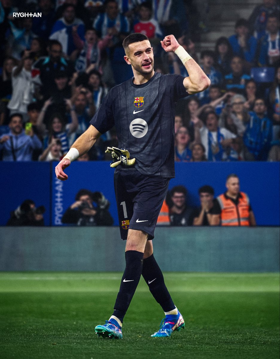 ryghtan's tweet image. Celebració a Cornellà 🥶🥶🥶🥶🥶