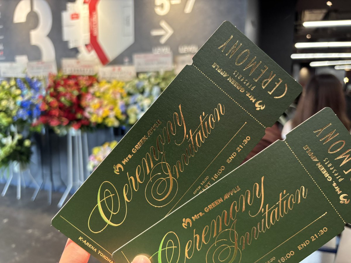 HirogiY's tweet image. CEREMONY招待されちゃった✨
9組のアーティストによる5時間半以上のライブ!あっという間で始終素敵な空間でした♪
これはなんか走馬灯で流れるんだろうな〜
