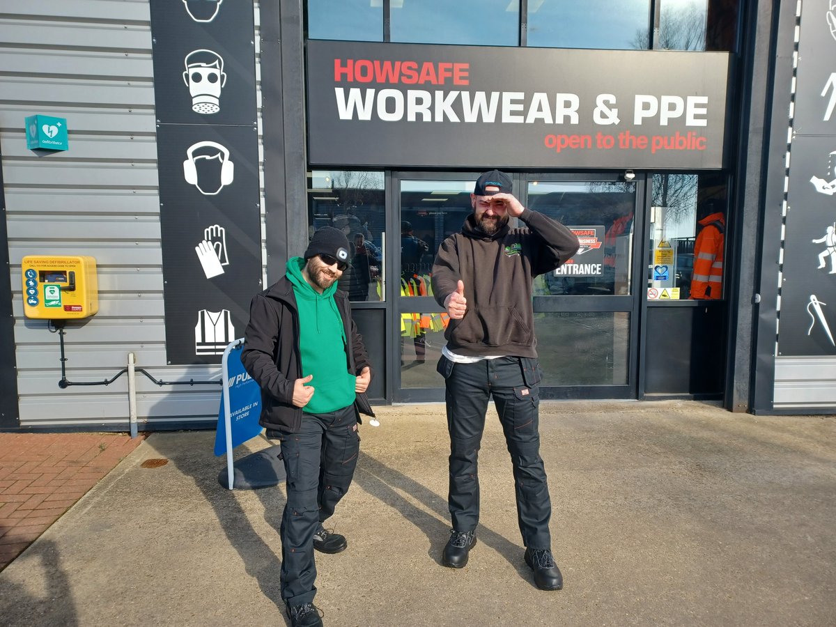 Up The Garden Bath (@upthegardenbath) on Twitter photo 🌿👷♂️ Team upgrade alert! 👷♀️🌿
We recently paid a visit to our friends at <a href="/Howsafeltd/">Howsafeltd</a> to kit out the Up The Garden Bath team with some fresh new workwear — and we couldn’t be more impressed! 💚
Big thanks to Howsafe for helping keep our team safe, smart, and ready to grow! 🌱 🌿👷♂️ Team upgrade alert! 👷♀️🌿
We recently paid a visit to our friends at <a href="/Howsafeltd/">Howsafeltd</a> to kit out the Up The Garden Bath team with some fresh new workwear — and we couldn’t be more impressed! 💚
Big thanks to Howsafe for helping keep our team safe, smart, and ready to grow! 🌱