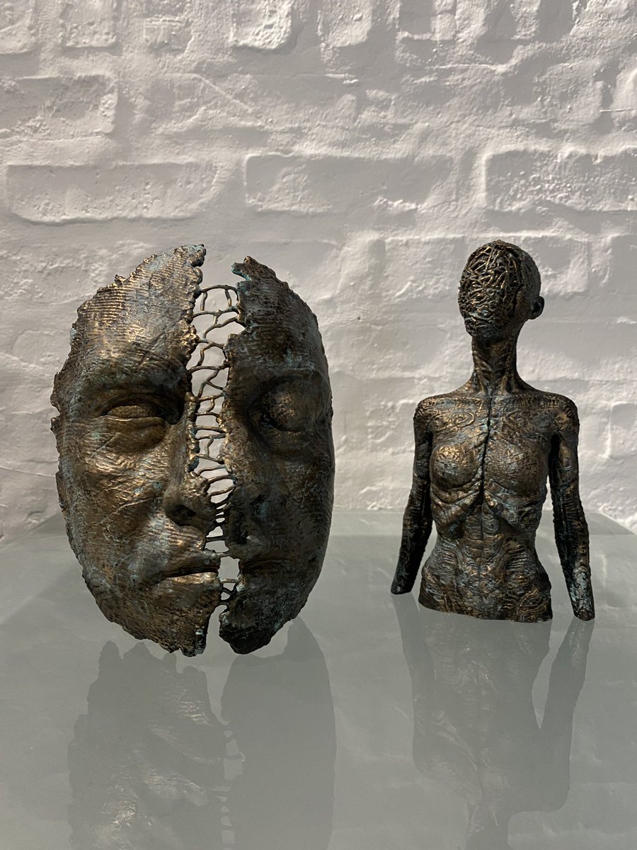Jerzy Gorczyca (irbis.tez) (@jg_irbis) on Twitter photo I know that “darkness “ exhibition was a long time ago, but you can still buy some limited prints and physical sculpture from This exhibition. I will be very glad because it will support me and <a href="/faerian_art/">Faerian Gallery</a> future events.
tr.ee/YOGzGxthNk I know that “darkness “ exhibition was a long time ago, but you can still buy some limited prints and physical sculpture from This exhibition. I will be very glad because it will support me and <a href="/faerian_art/">Faerian Gallery</a> future events.
tr.ee/YOGzGxthNk