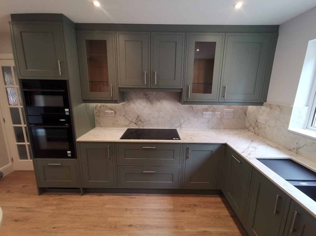 amfbuildingsol's tweet photo. A traditional @stoneandearthltd Sage Green kitchen with Dekton Awake worktops. We added Deep Oak Flooring with underfloor heating for some added luxury. 
#kitchengoals #kitchendesıgn #stoneandearth #amfbuild #dektonawakeworktops #deepoakflooring #underfloorheating #luxuryhomes https://t.co/qzQqPE3AL1