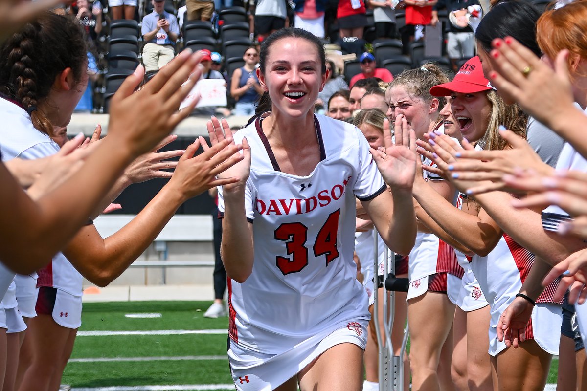 3⃣ of our favs collected <a href="/CollSportsComm/">College Sports Communicators</a> Academic All-District honors 💫📚