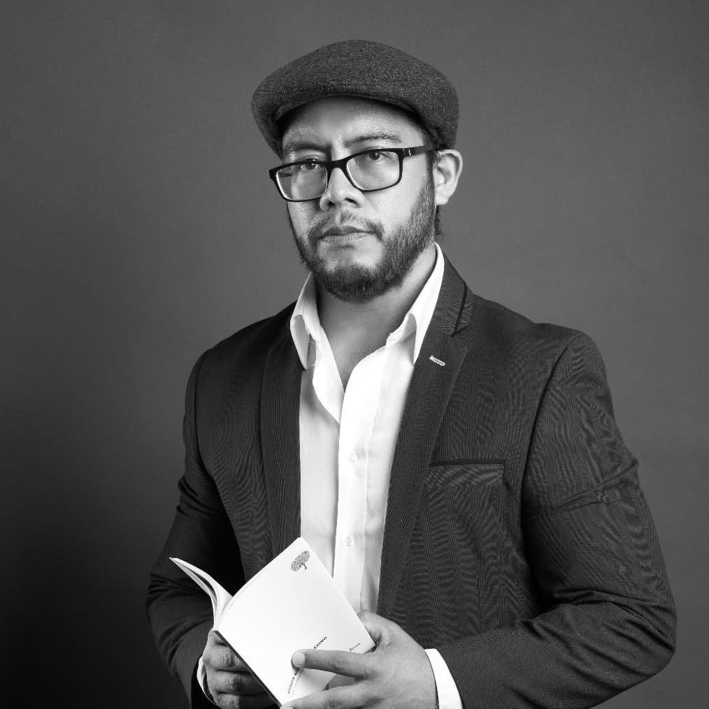 circulodepoesia's tweet photo. El poeta mexicano Rubén Márquez Máximo publica un nuevo libro, Mar de noche (Llamarada verde, Bolivia, 2025).
.
.
.
🇲🇽 🇧🇴 
https://t.co/1KDZTgiZtc https://t.co/2zcEgBUrvJ
