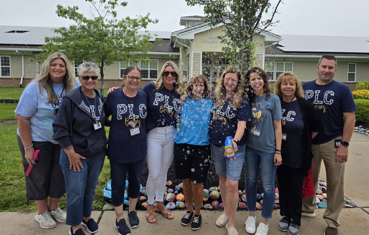 Last car line pictures of our dedicated morning crew from the 2025 school year!!!