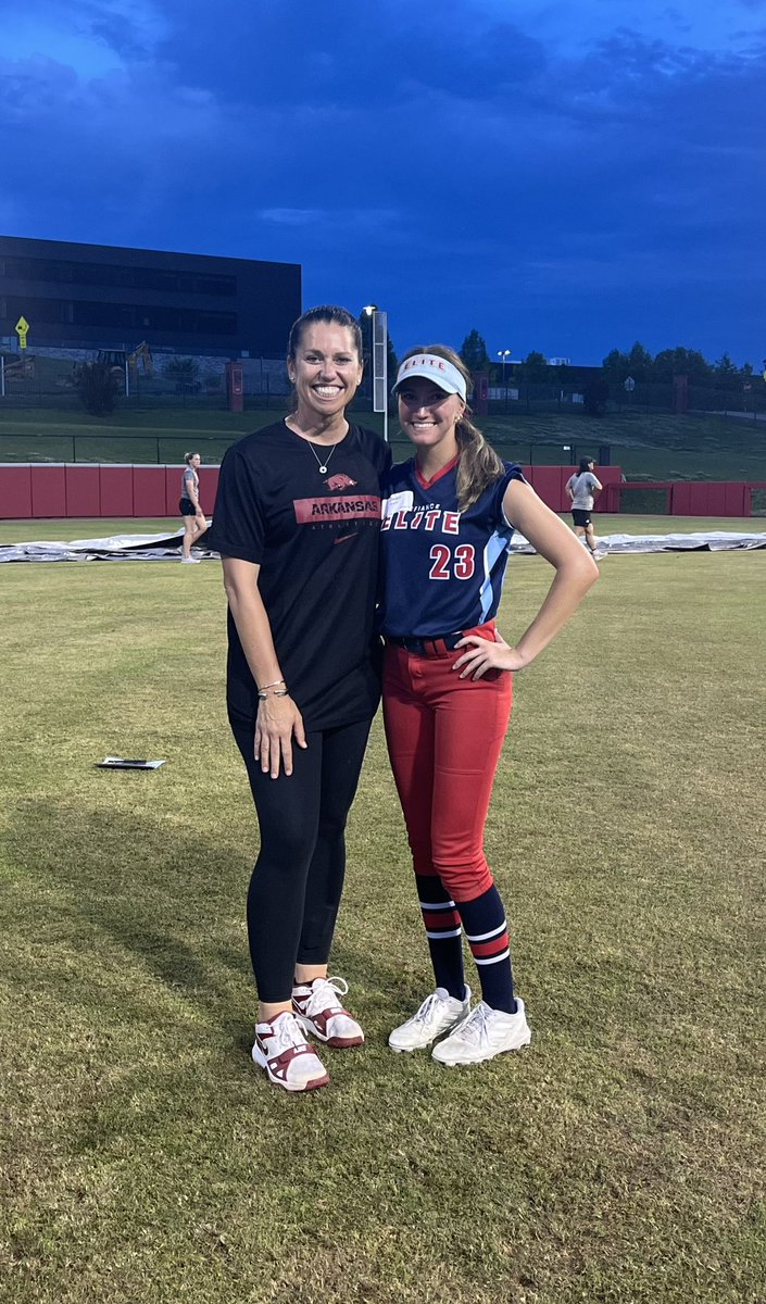 Gwen Newton (@gwennewton23) on Twitter photo So grateful for the opportunity to go to the hitting camp at <a href="/RazorbackSB/">Arkansas Softball</a> Thank you coaches for the feedback and memories! <a href="/CoachDeifel/">Courtney Deifel</a> <a href="/djgasso/">DJ Gasso</a> <a href="/MattMeuchel/">Matt Meuchel</a> So grateful for the opportunity to go to the hitting camp at <a href="/RazorbackSB/">Arkansas Softball</a> Thank you coaches for the feedback and memories! <a href="/CoachDeifel/">Courtney Deifel</a> <a href="/djgasso/">DJ Gasso</a> <a href="/MattMeuchel/">Matt Meuchel</a>