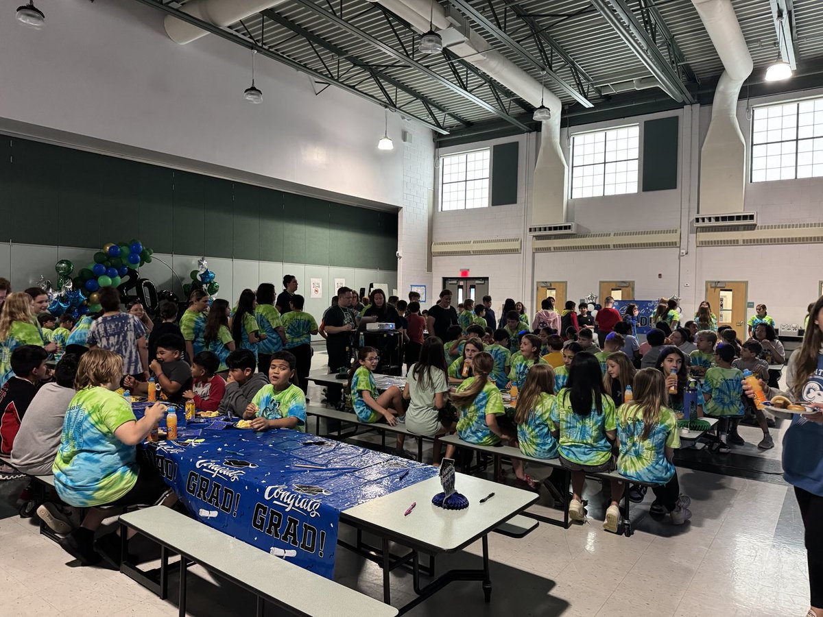 Greenville and Ramtown students gather for a special morning to celebrate the end of year success together. #HTPSHowellLeads Go Gators and Rams!