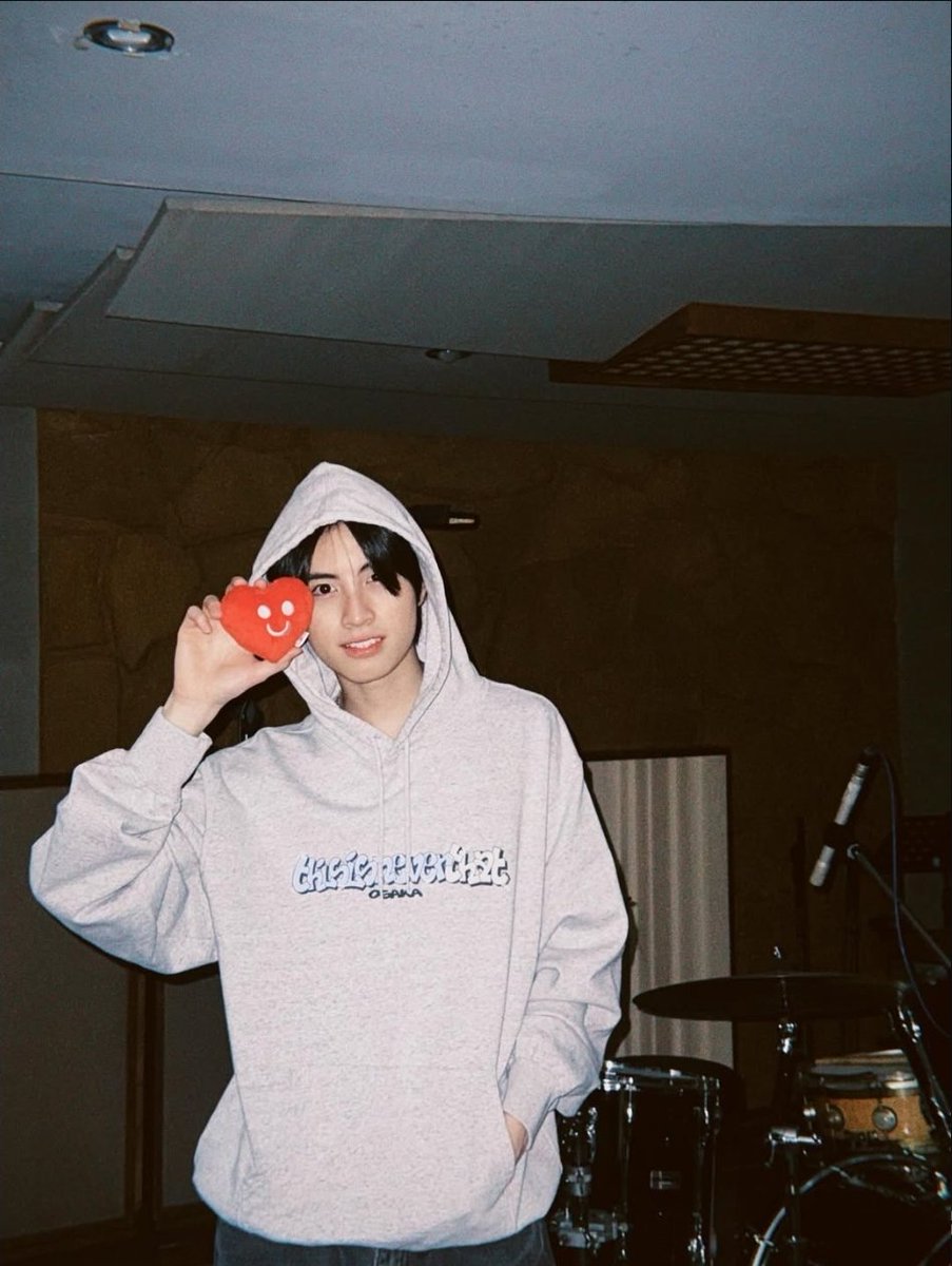 ctrltxri's tweet image. ashi dengan muka bloonnya itu :0