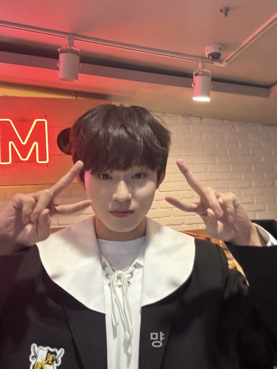 먕 tweet media