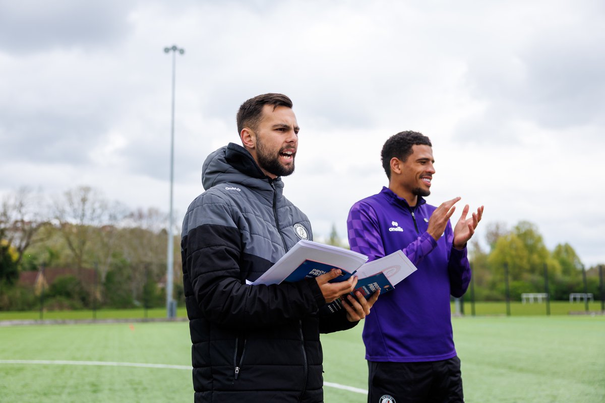 We’re hiring! 👩‍💻

We have an exciting opportunity to join the Education Department at Bristol City Robins Foundation and lead our FdSc and BSc (Top-up) courses in Community Football Coaching and Development.

📲 Apply now: hr.breathehr.com/recruitment/va…