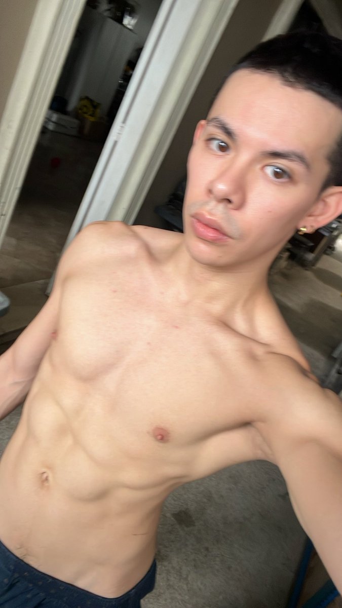 brianblack_'s tweet photo. shikep ng butas mo che https://t.co/Y0O5AtPjqu