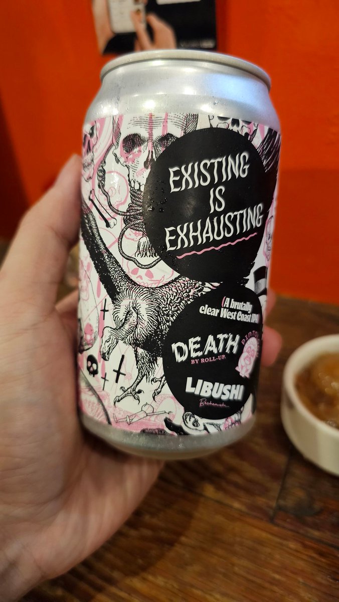 久しぶりにエビスコ行きました。
久しぶりにビールも飲みました。
新しいスタッフさんも忙しいそうです。