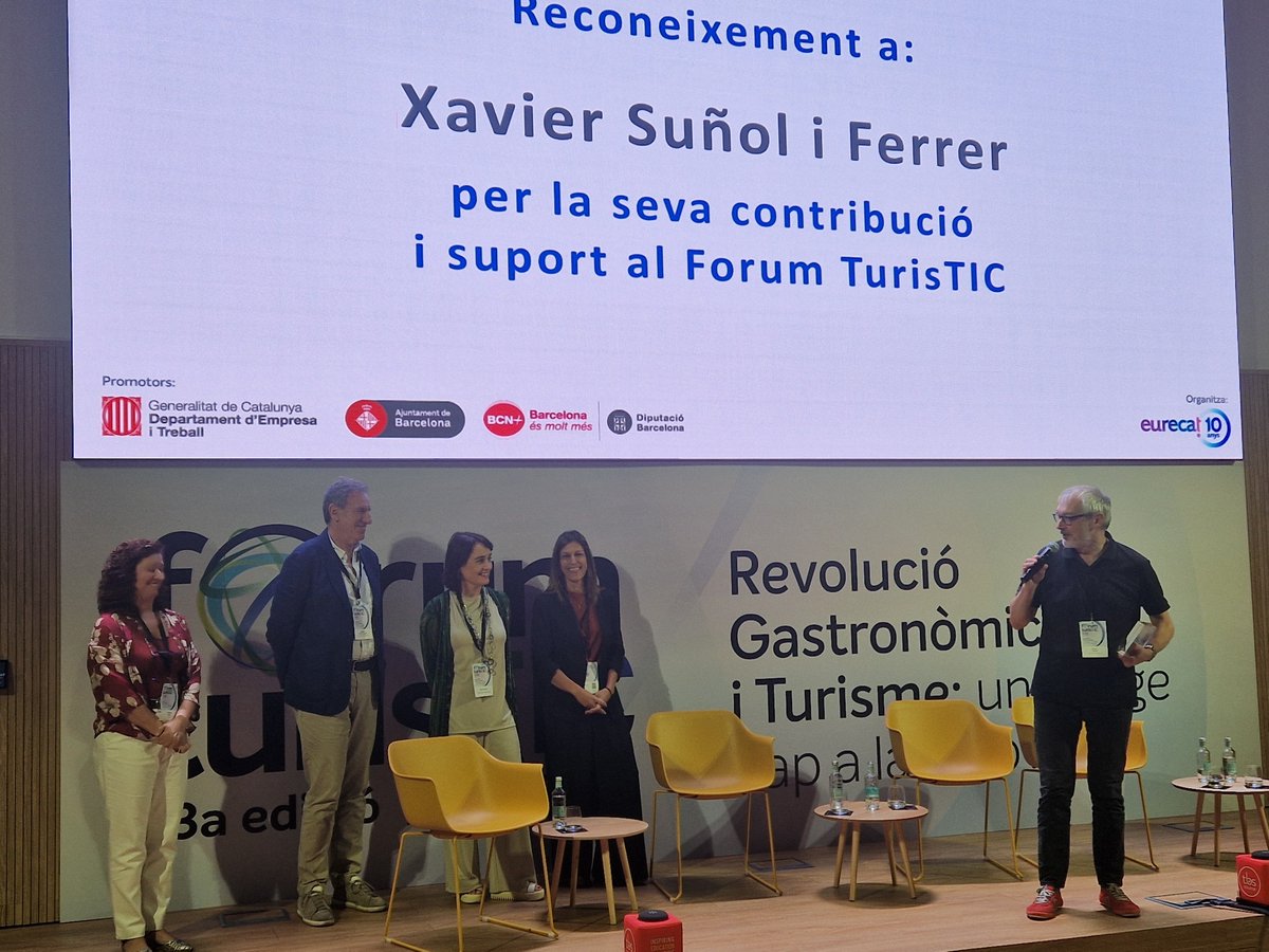 Eurecat Events (@eurecat_events) on Twitter photo Des del #ForumTurisTIC fem un reconeixement a Xavier Suñol <a href="/xsunol/">Xavier Suñol Ferrer</a>, director de Turisme de l'Ajuntament Barcelona, per la seva contribució i suport al congrés Des del #ForumTurisTIC fem un reconeixement a Xavier Suñol <a href="/xsunol/">Xavier Suñol Ferrer</a>, director de Turisme de l'Ajuntament Barcelona, per la seva contribució i suport al congrés