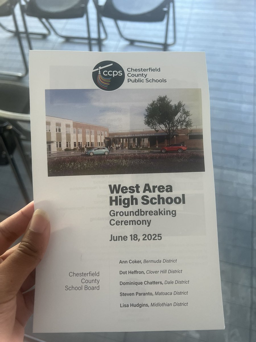 MediaGrimes's tweet photo. Chesterfield County Western Area High School Groundbreaking - June 18, 2025 

Opening in August 2027, this upcoming building will accommodate 2400 students and be the 12th High School in the county. It was approved by voters through the 2022 bond referendum. #oneCCPS #MediaGrimes https://t.co/QbSTvJErum