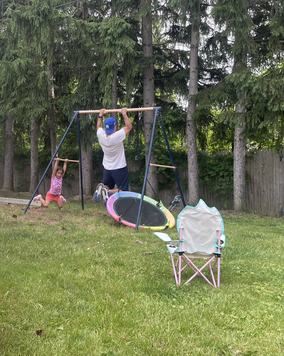 Coach_Hoyos's tweet image. The best lessons aren’t taught, they’re caught. Been hearing this more often lately, and I love seeing it play out in real life. 👏 @JonGordon11 @EdMylett #Leadership #LifeLessons #workoutpartner