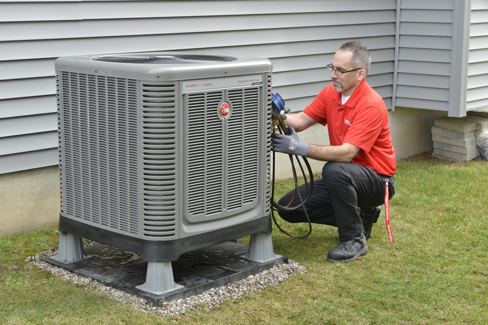 IsaacHeating's tweet image. Mickey S., from Isaac in Big Flats, was featured yesterday on Channel 18 news talking AC maintenance! 🛠️❄️ Check out the article, here, and see how to stay cool this summer: mytwintiers.com/news-cat/local… #ACtips #SummerReady #IsaacExperts