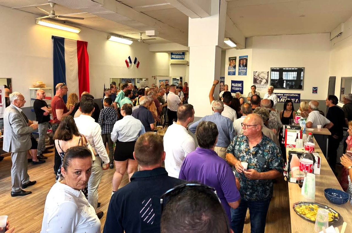 Rassemblement National Vaucluse (@rnvaucluse) on Twitter photo ☕🇫🇷 Vous étiez plus d'une centaine de personnes à participer à notre traditionnel Café de France vendredi dernier à #Carpentras ! Une belle soirée d'amitié française qui a précédé l'accueil des nouveaux adhérents qui nous ont récemment rejoints. Bienvenue au <a href="/RNational_off/">Rassemblement National</a> ! ☕🇫🇷 Vous étiez plus d'une centaine de personnes à participer à notre traditionnel Café de France vendredi dernier à #Carpentras ! Une belle soirée d'amitié française qui a précédé l'accueil des nouveaux adhérents qui nous ont récemment rejoints. Bienvenue au <a href="/RNational_off/">Rassemblement National</a> !