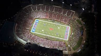 Zachary_Hays18's tweet image. #AGTG After an amazing tour and conversation with @Coach_Horny I am blessed to receive my 4th Division 1 Offer from @SMUFB!
Thank you @CoachKyleCooper @CoachSukenik @rhettlashlee for this opportunity!
@SLC_Recruiting @CoachRazloznik @coachrdodge @HKA_Tanalski @Chris_Sailer