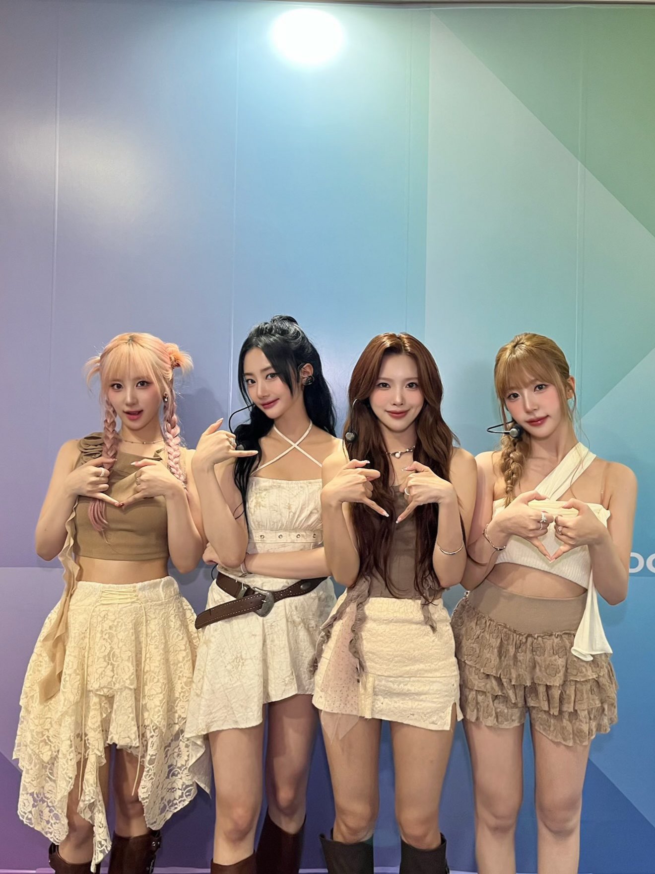 GtuwLviWwAAajPm?format=jpg&name=large