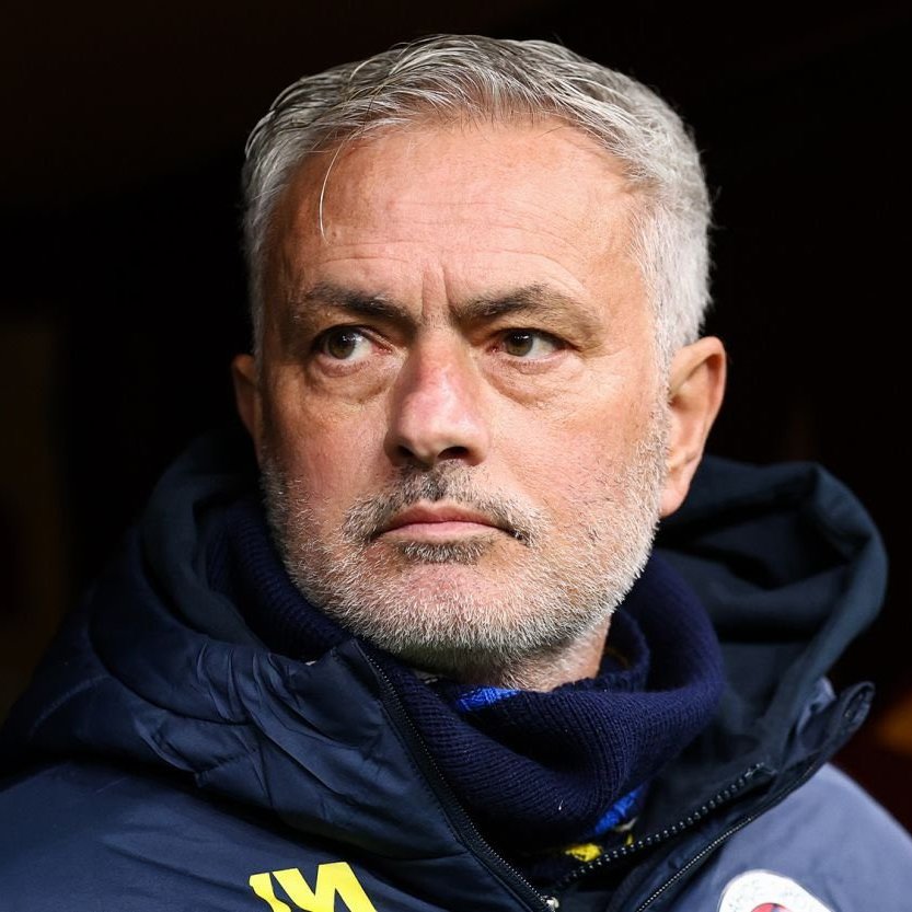 🚨🚨| BREAKING: Shock in Turkish football as the entire Disciplinary Committee, including the President, steps down. 🇹🇷

This happened following leaked WhatsApp messages targeting Mourinho and Fenerbahçe.

[<a href="/ajansspor/">Ajansspor</a>]