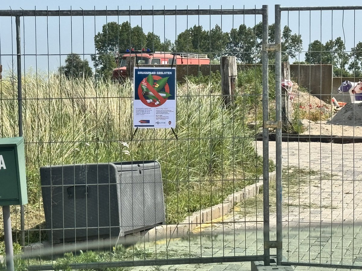 RIDICULOUS! BELACHRLIJK! SCANDAL of the Dutch government! Without proof, they kick my family from our home &amp; slandered our name in public! Innocent until proven guilty does not apply in The Netherlands! I’m heartbroken that a country I love so much could be so unjust! #scandal