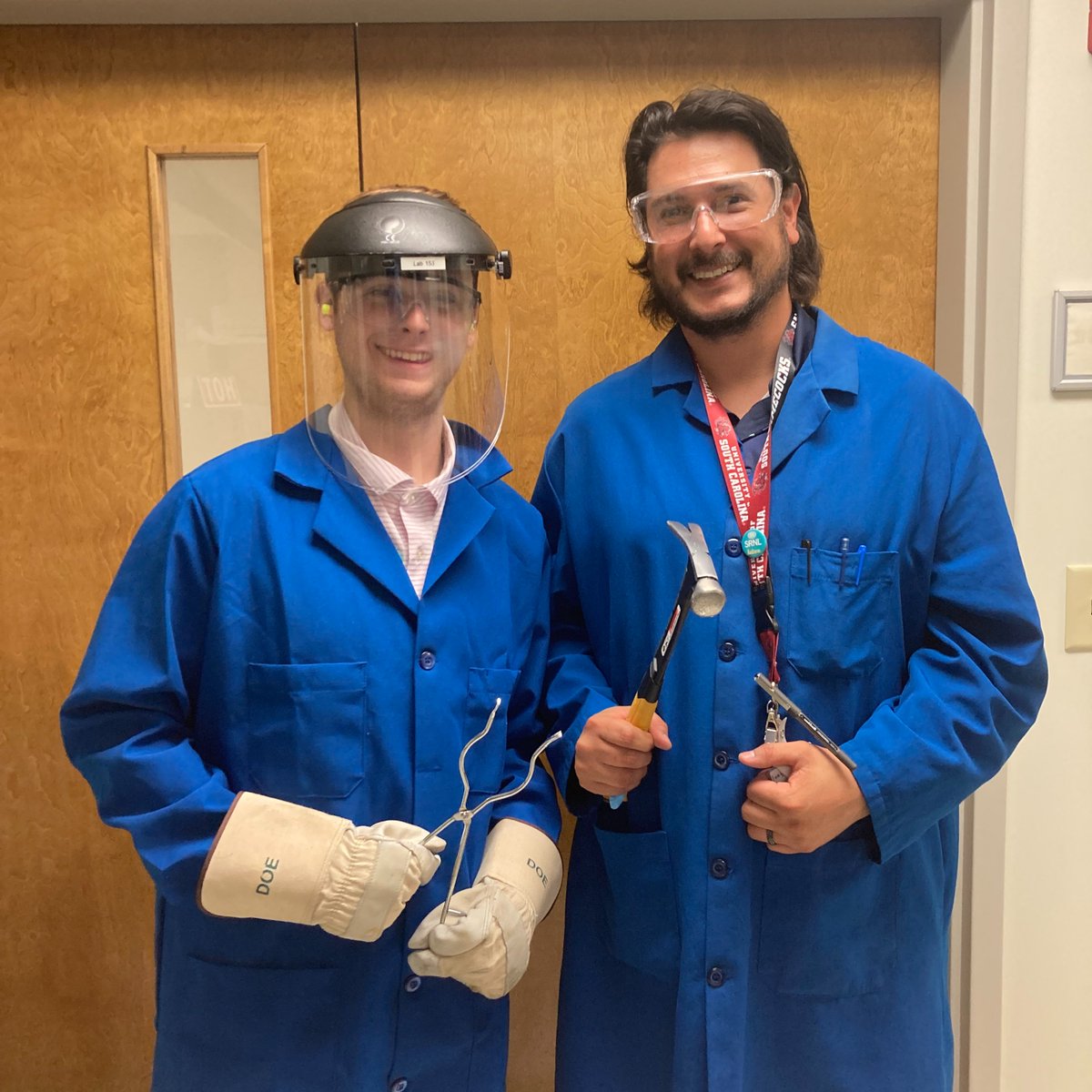 Summer Interns Spotlight

Chemical engineering students Zachary Gardiner (L) and Ben Montoya (R) are both research interns and working in the same lab group at the Savannah River National Laboratory this summer.