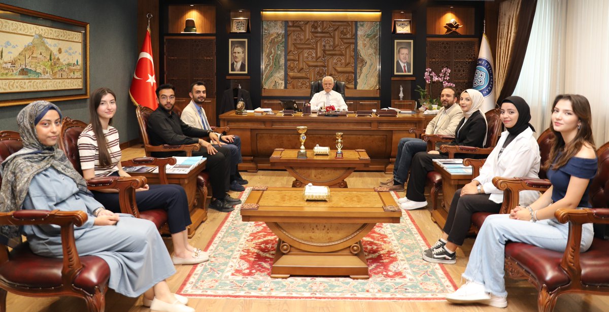 Necmettin Erbakan Üniversitesi (@neuniversitesi) on Twitter photo Üniversitemiz Sağlık Hizmetleri Meslek Yüksekokulu Müdürü Dr. Öğr. Üyesi İbrahim Burak Yüksel, Müdür Yardımcısı Dr. Öğr. Üyesi Ali Altındağ ve X. Tralli Travma Rallisi ve Ambulans Rallisinde derece alan İlk ve Acil Yardım Programı öğrencilerimiz, Rektörümüz Prof. Dr. <a href="/CemZorlu/">Prof. Dr. Cem Zorlu</a>'yu Üniversitemiz Sağlık Hizmetleri Meslek Yüksekokulu Müdürü Dr. Öğr. Üyesi İbrahim Burak Yüksel, Müdür Yardımcısı Dr. Öğr. Üyesi Ali Altındağ ve X. Tralli Travma Rallisi ve Ambulans Rallisinde derece alan İlk ve Acil Yardım Programı öğrencilerimiz, Rektörümüz Prof. Dr. <a href="/CemZorlu/">Prof. Dr. Cem Zorlu</a>'yu