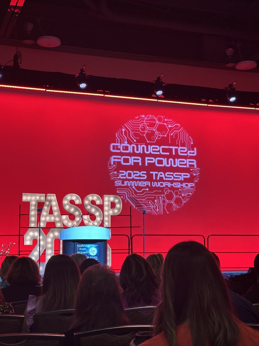 MrLopezRISD's tweet image. It’s going to be a great day of learning .  #TASSP  @AmandaDanielBio