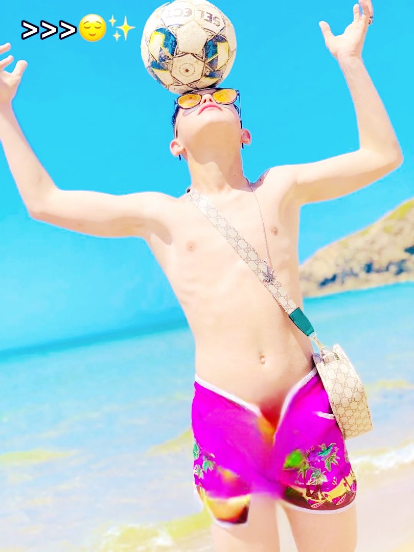 غازي تابعوني لل متابعين مكان خاص ❤ (@ghrymyz) on Twitter photo 