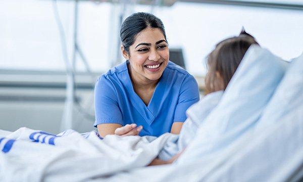 How can nurses meet a patient's whole needs? 

This Nursing Standard article, aimed at students, looks at what nursing skills can be learned from chaplains. 

rcni.com/mental-health-…