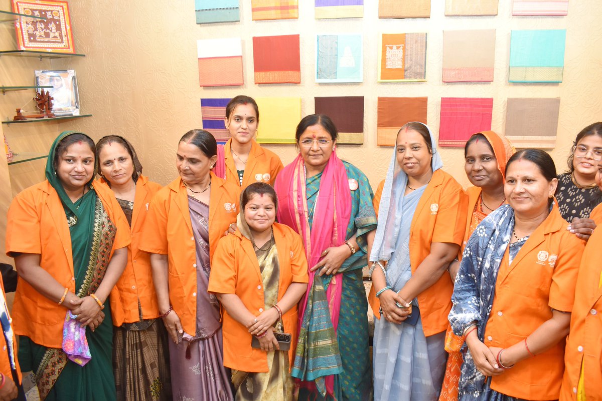 Savitri Thakur (@savitrii4bjp) on Twitter photo 