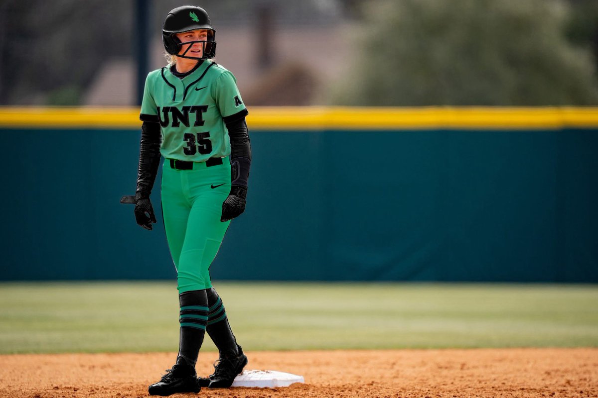 Hoping for an all green uni from <a href="/Nike/">Nike</a> this year! What do you think <a href="/CoachCodyWhite/">Cody White</a>?
