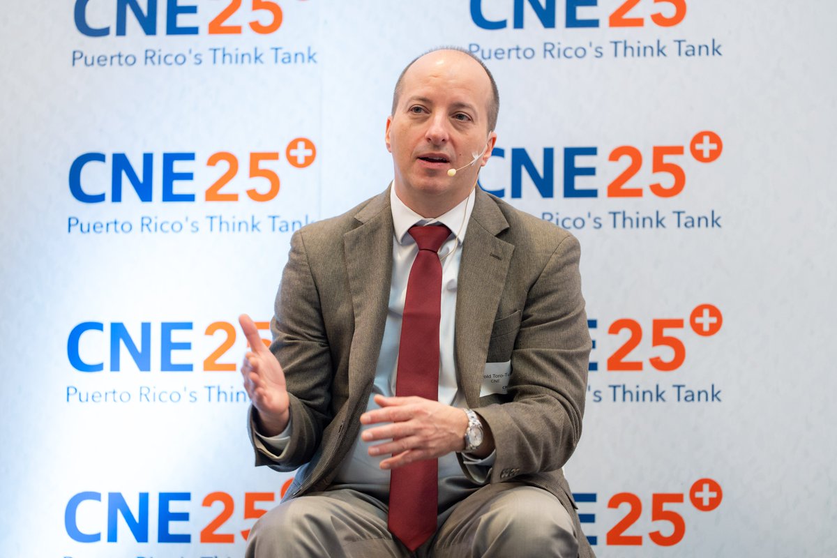 Puerto Rico necesita una estrategia de desarrollo económico atemperada a nuevas tecnologías y nuevos procesos de producción. Una política industrial basada en evidencia y análisis empírico es esencial para lograr estos propósitos, Harold J. Toro.
📘 bit.ly/CNEReview24Pol…