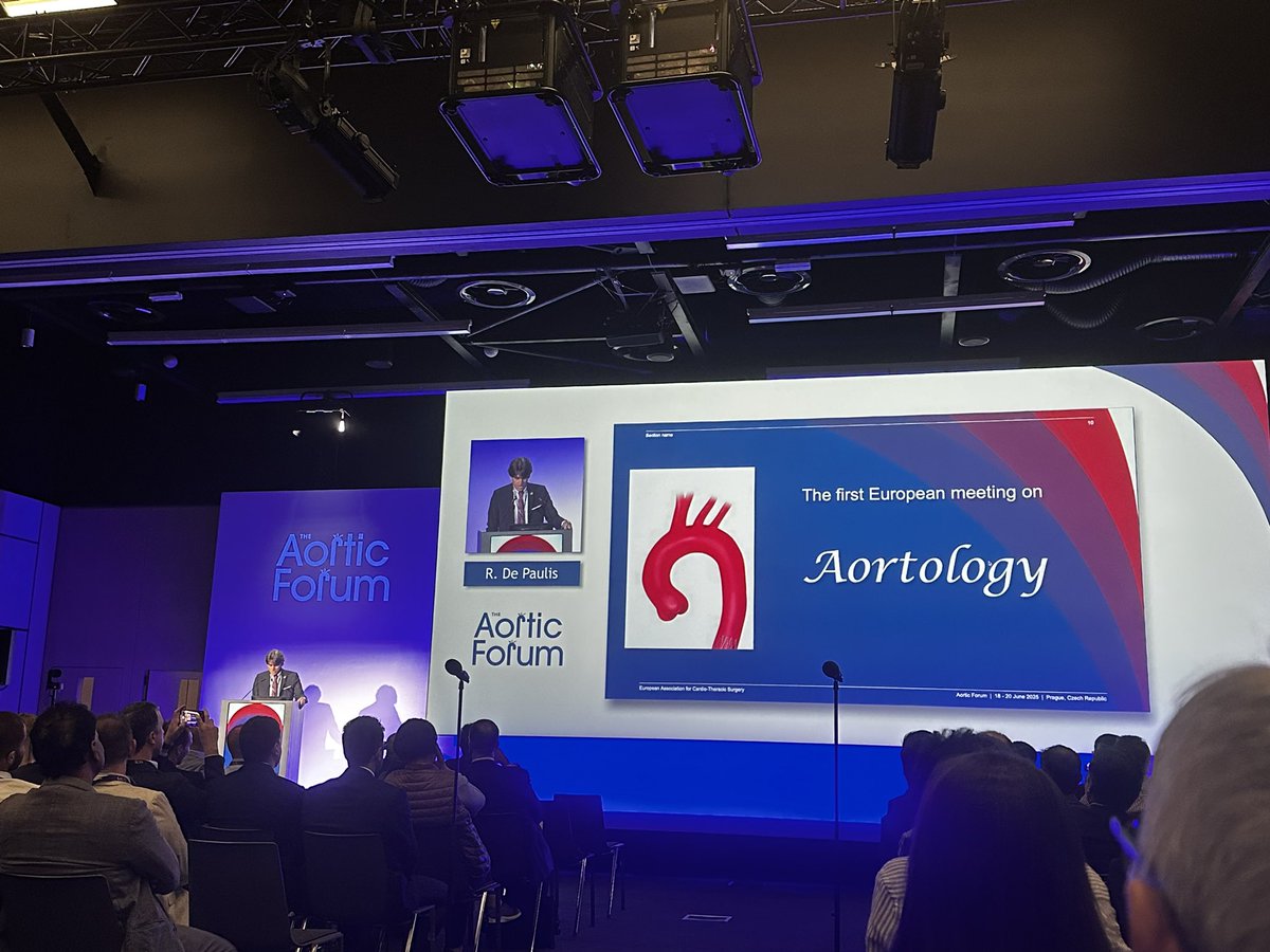 thaiscoutinhoCV's tweet image. Our European colleagues were the 1st to formallly recognize the aorta as an organ in their guidelines; and now at @EACTS #AorticForum they unleashed a new subspeciality: Aortology ! As a proud Aortologist, I fully support this! #NotJustAPipe