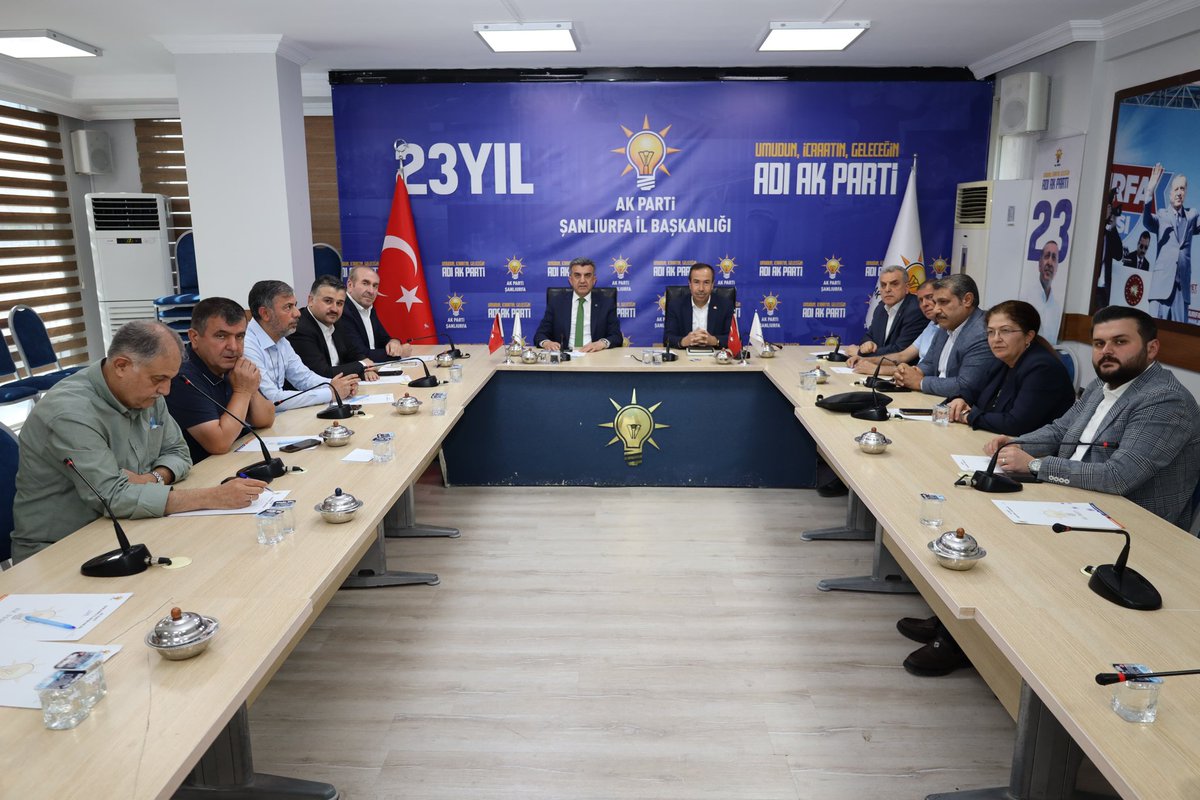 Biz Büyük Bir Aileyiz...

AK Parti MKYK Üyemiz Sayın Mustafa Özkan, İl Başkanımız <a href="/milhamigunbegi/">Mehmet İlhami GÜNBEGİ</a> ile birlikte Önceki Dönem İl Başkanlarımız ve MKYK üyemizle bir araya geldi.

Cumhurbaşkanımız Sayın <a href="/RTErdogan/">Recep Tayyip Erdoğan</a> liderliğinde, Şanlıurfamız için, hemşehrilerimiz için birlik,