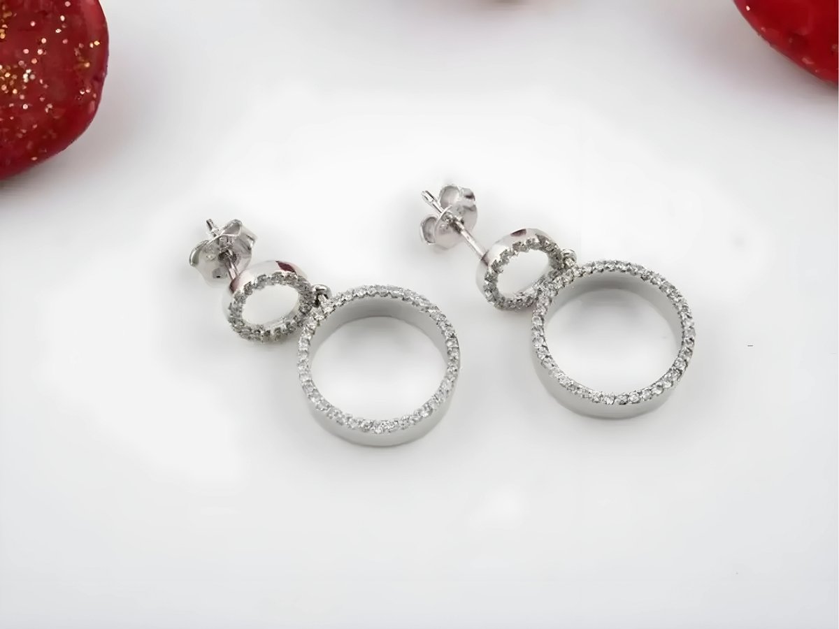 siriusdiamant's tweet image. 0.47ct Diamonds Geometric Earrings

siriusdiamond.etsy.com/listing/432137…

#CircleEarrings #GeometricEarrings #LuxuryEarrings #DiamondEarrings #14KGoldEarrings #EveningEarrings #UniqueEarrings #StatementEarrings #Gift #GemstoneEarrings #HandmadeEarrings #EverydayEarrings #ElegantEarrings