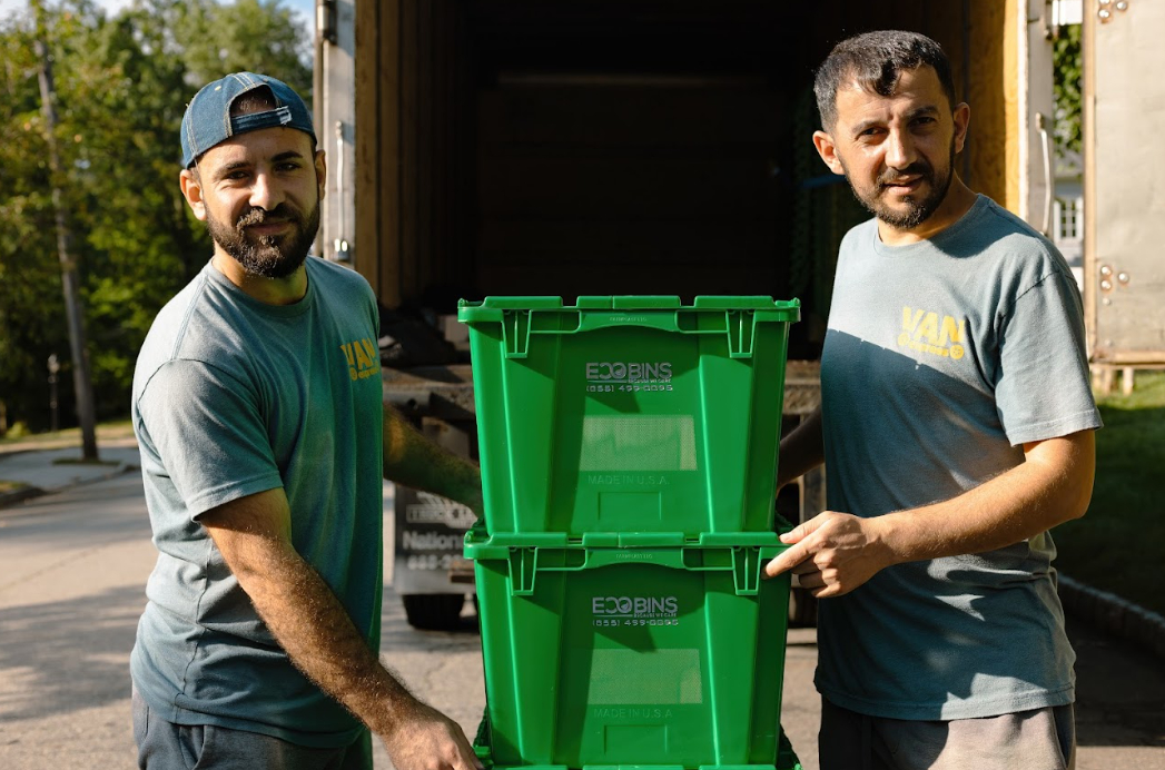vanexpressnj's tweet image. EcoBins are cleaned, sanitized, and reused—never wasted. Good for the planet, and great for your move. Sustainability starts with smart choices.

 ♻️ ecobins.us

#CleanMove #EcoSanitized #GreenStart #VanExpress