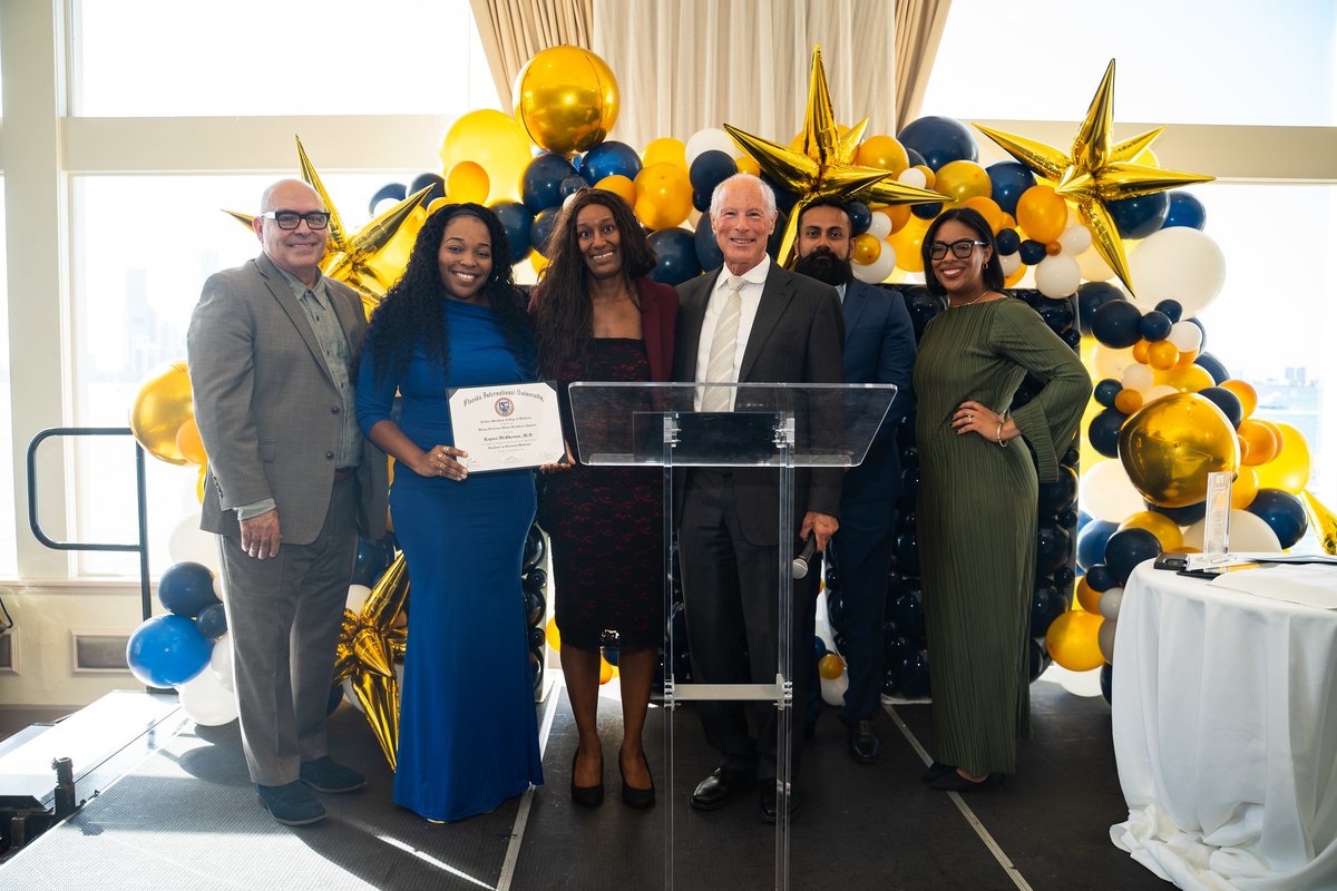 FIUMedicine's tweet image. Congrats the inaugural graduating class of our FIU/Miami Veterans Affairs Healthcare System Primary Care Internal Medicine Residency Program. 👏 We can’t wait to see where your medical careers take you next. 🩺  
#FIUMed #Residency #Graduation