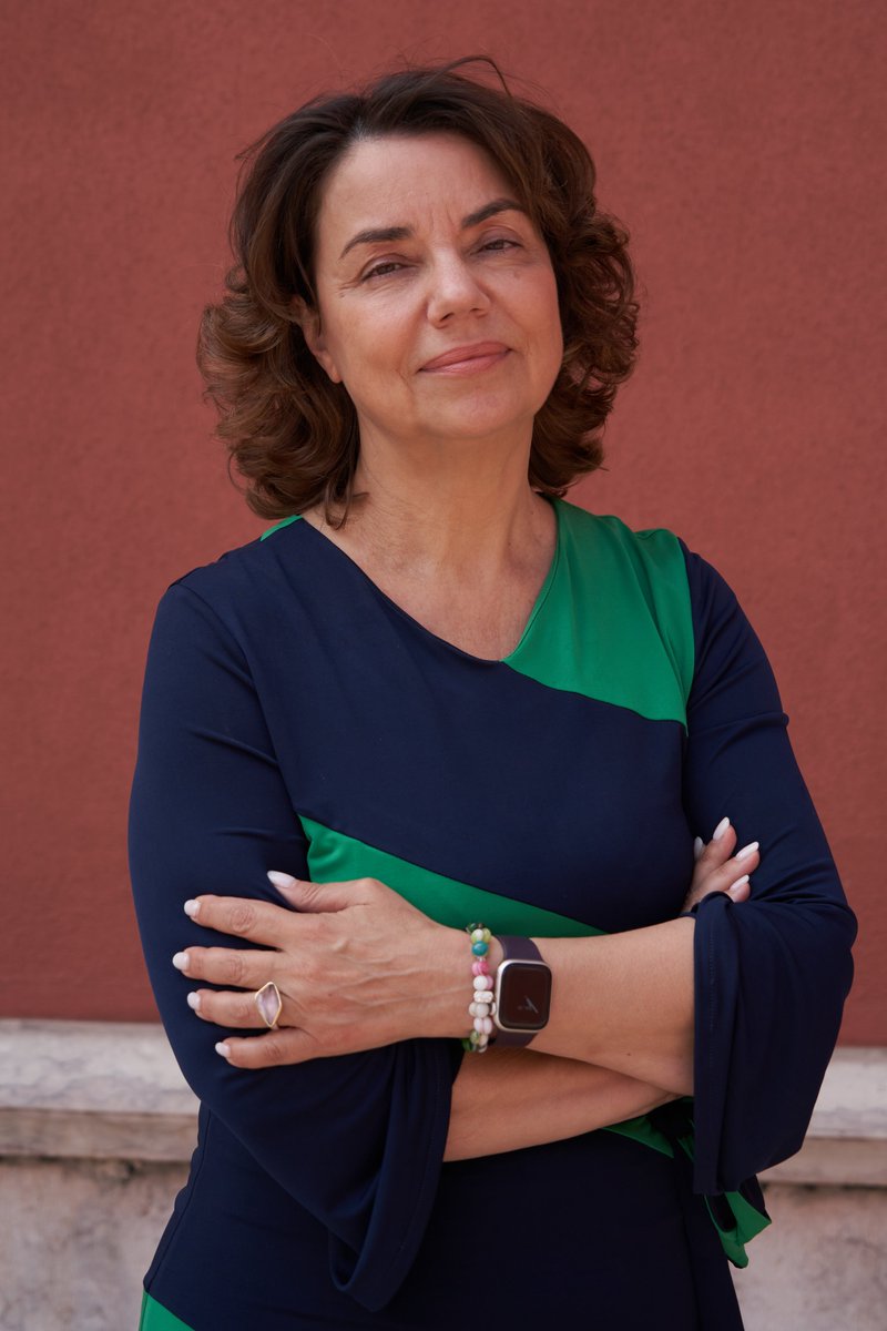 Professor and researcher at NOVA Medical School, Maria Paula Macedo, is the new Vice-President of ESCI (European Society for Clinical Investigation).

(1/2) 👇